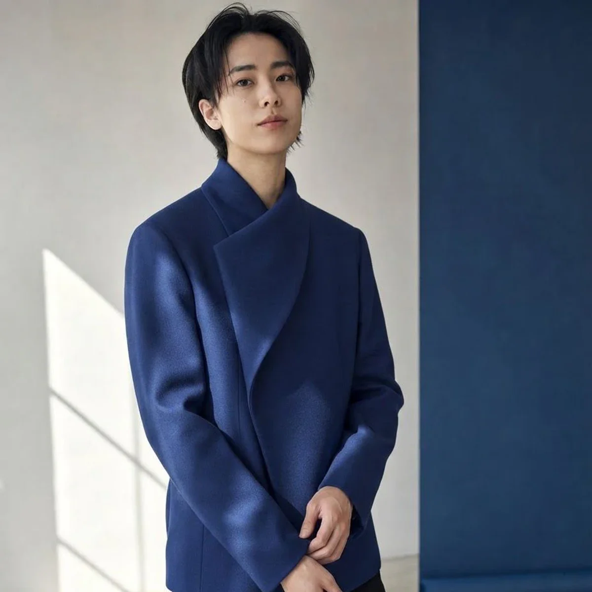 Person wearing outfit 6 before AI clothing extraction